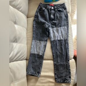Signature8 Women’s Black and Gray Patchwork Jeans